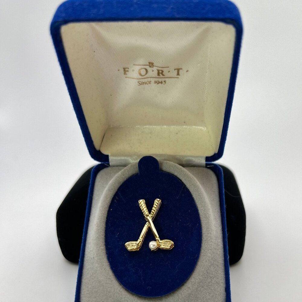 FORT Crossed Golf Clubs Tie Tack